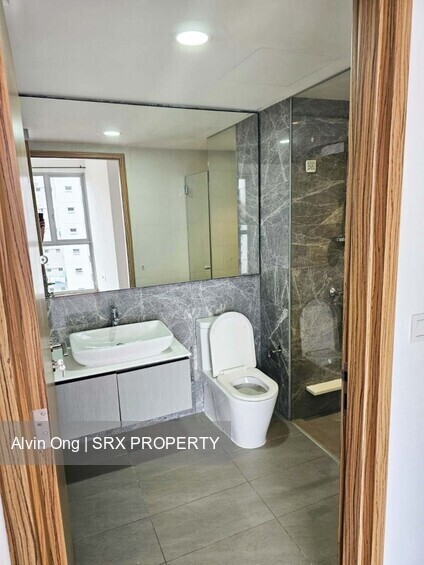Flo Residence (D19), Condominium #558326351